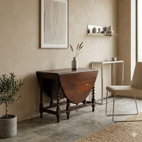 Antique small table - small,